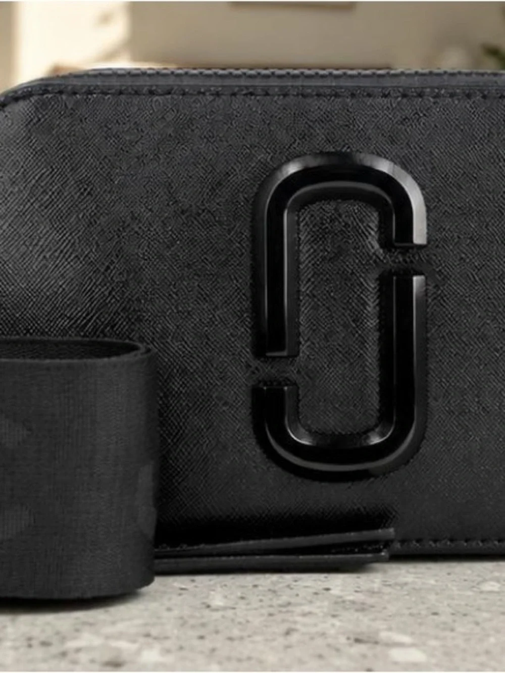 Marc Jacobs Black Leather Key & Card Holder with Signature Double J